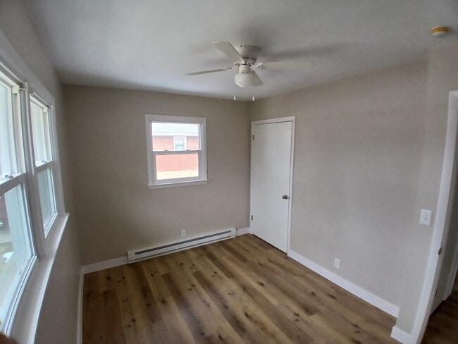 Dormitorio 1 - 3443 Woodmar Ct