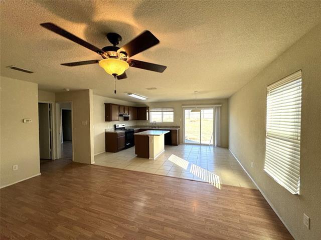 Foto del edificio - 1415 Swan Ridge Dr
