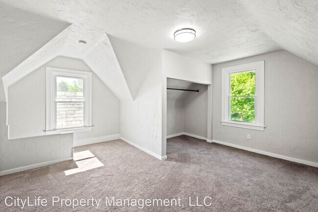 Foto del edificio - 3 br, 1 bath House - 8351 Pierce Street