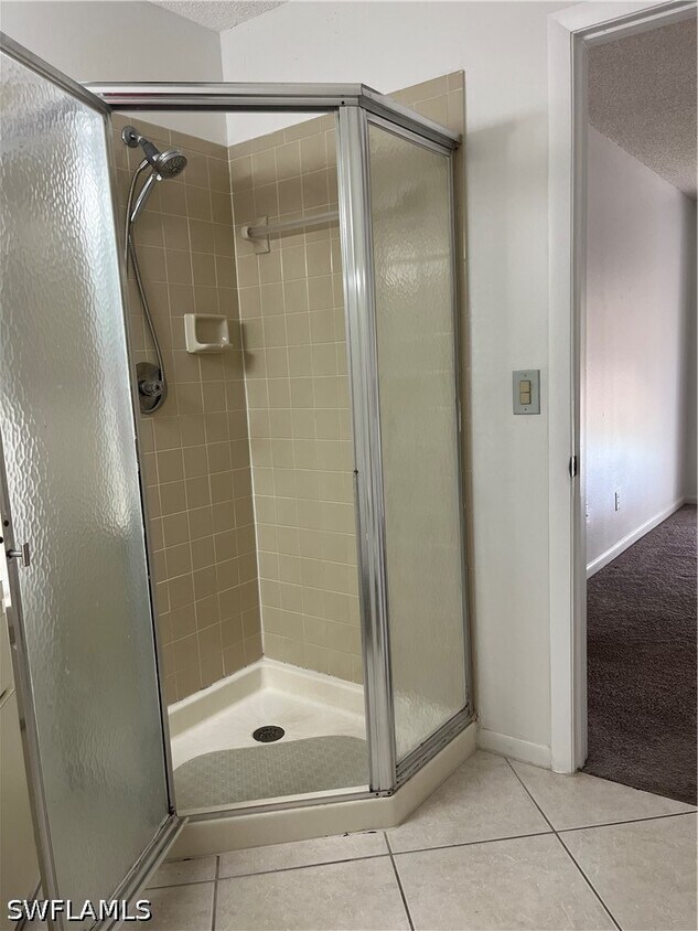 Foto del edificio - 1708 Kings Lake Blvd