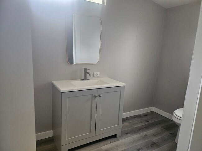 Foto del edificio - 8405 Vining St