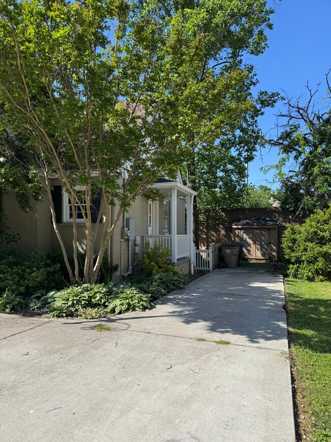 Photo - 2944 Primrose Cir House