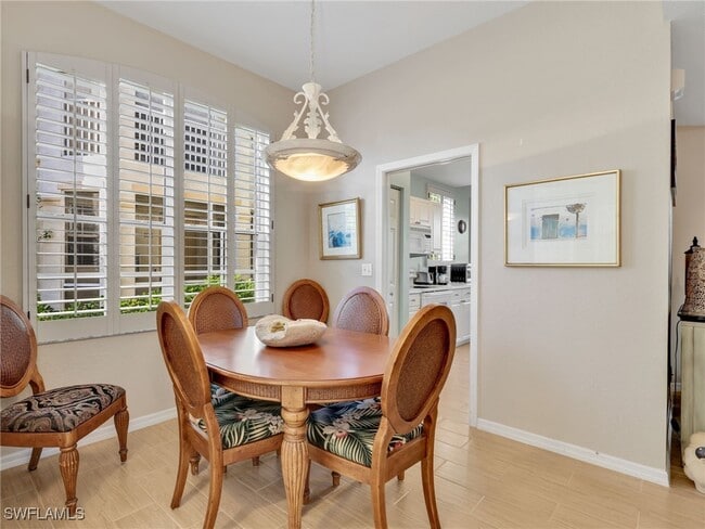 Building Photo - 9071 Las Maderas Dr