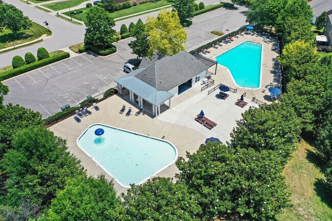 Building Photo - 1917 Ashburn Ct