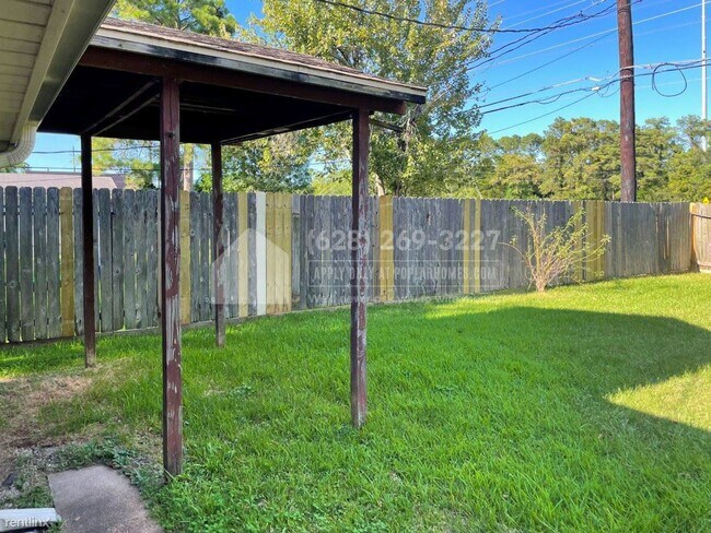 Building Photo - 3 br, 2 bath House - 7206 Maple Lane -