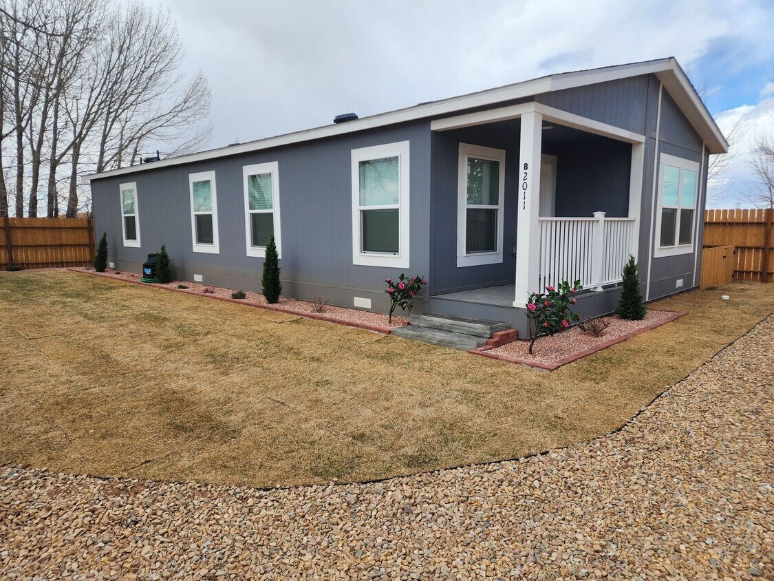Foto principal - charming new home