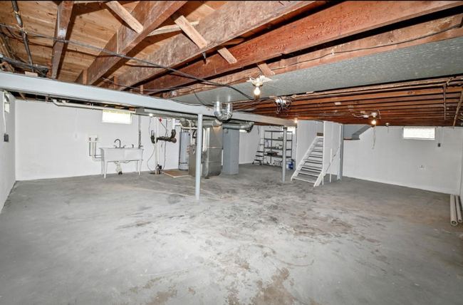 Building Photo - 791 Symmes Rd