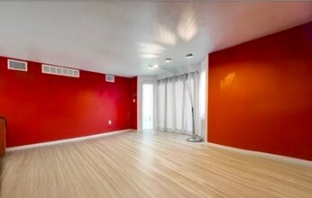 Building Photo - 600 Liddon Ave