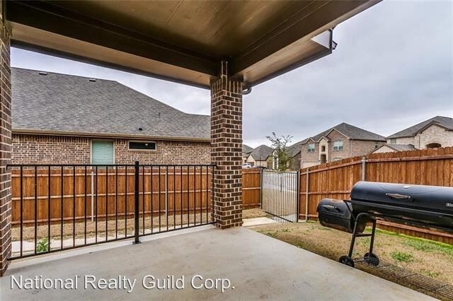 Foto principal - 5 br, 4 bath House - 5xxx Canyon Oaks Lane