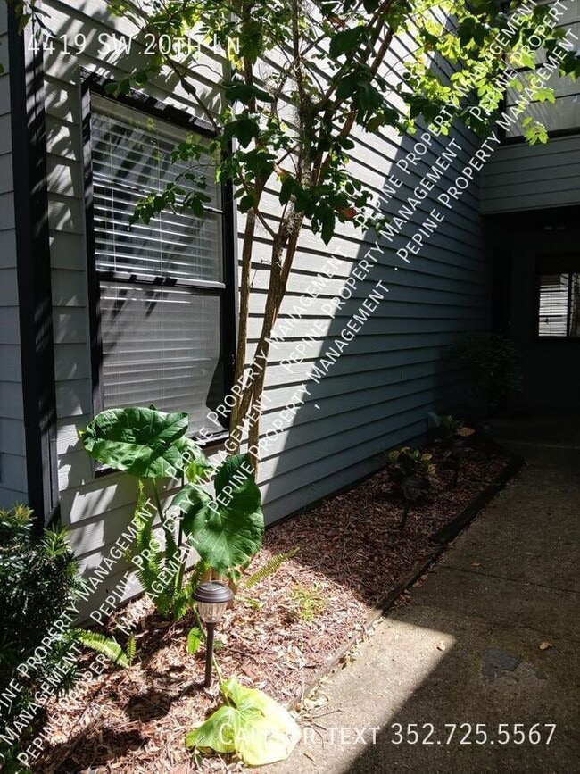 Foto del edificio - 4419 SW 20th Ln