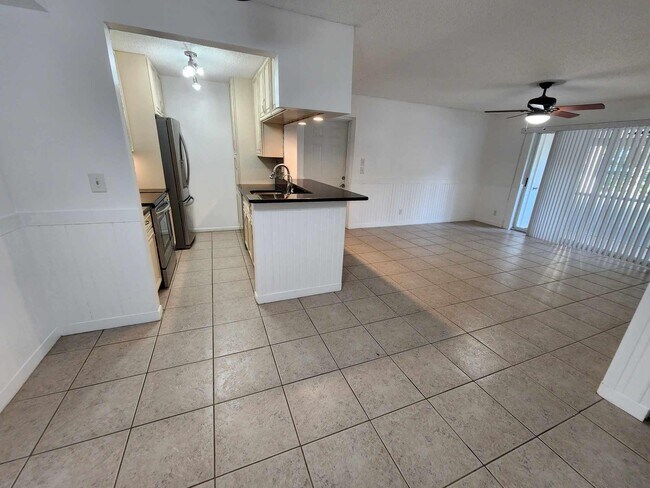 Foto del edificio - 2506 SE Anchorage Cove