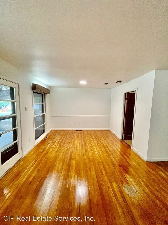 Building Photo - 3 br, 2 bath House - 1124 N. 44th St.