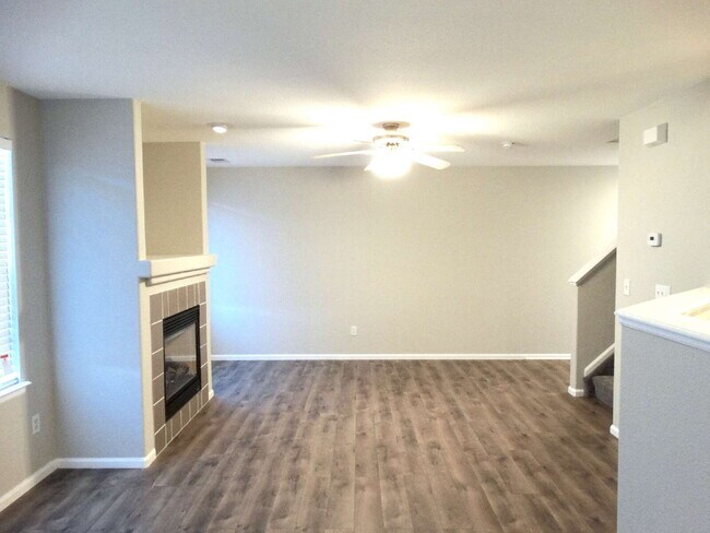 Building Photo - 5417 S Quatar Ct