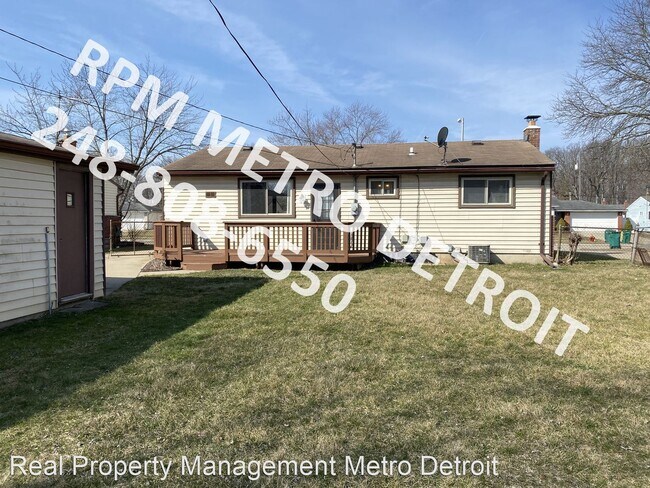 Foto del edificio - 3 br, 2 bath House - 16279 Oakbrook
