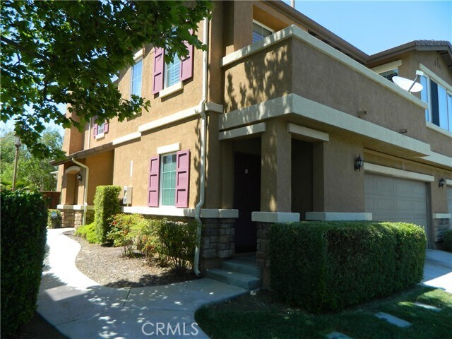 Building Photo - 39664 Columbia Union Dr