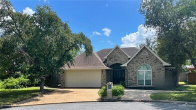 Building Photo - 2813 Hawk Ct