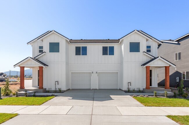 Foto del edificio - Lease special, save $900.00 if you sign an...