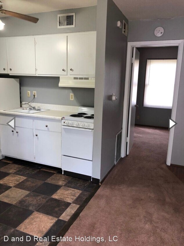 Foto principal - 1553 E Ave NE
