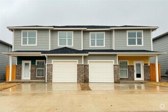 Building Photo - 7723 Owen Ln