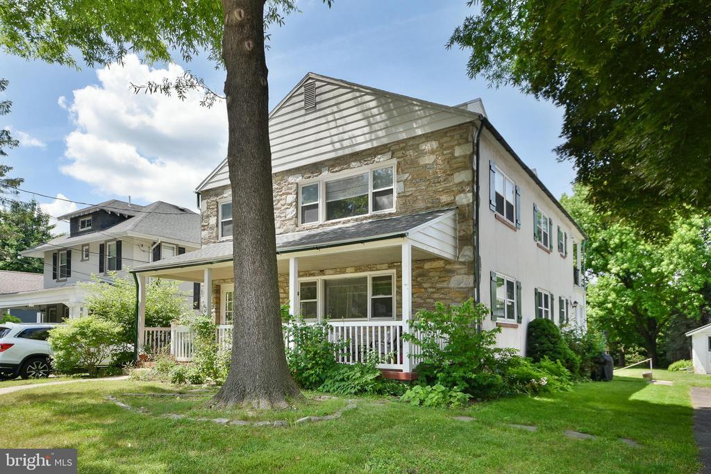 Foto principal - 67 Grove Ave