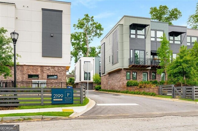 Foto del edificio - 2199 Lenox Rd NE