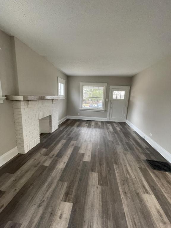 Foto del edificio - 1255 Upland Ave