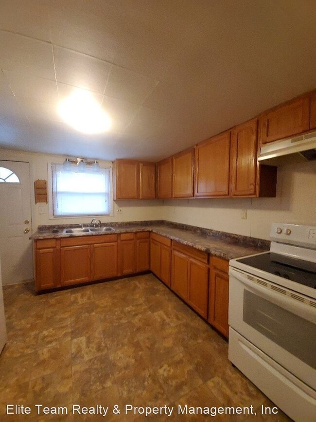 Building Photo - 1 br, 1 bath House - Riverloop Rd 119 #A