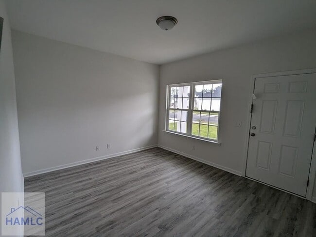 Building Photo - 114 Alcove Ct