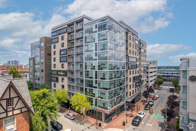 The Square - The Square Apartments