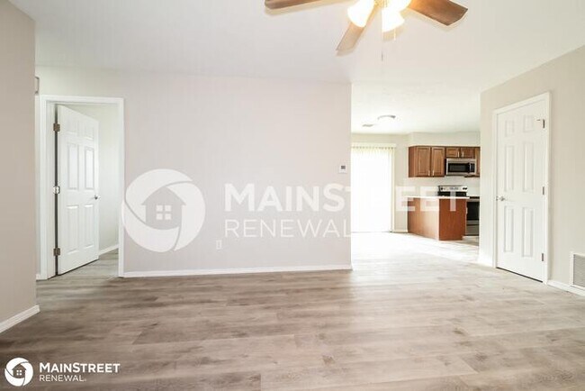 Building Photo - 301 VICKIE DR, DEL CITY, OK 73115