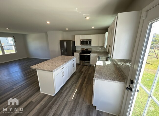 Foto del edificio - 2065 Westchester Dr