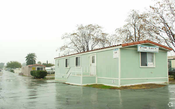 Primary Photo - Grand Terrace Mobile Home Park