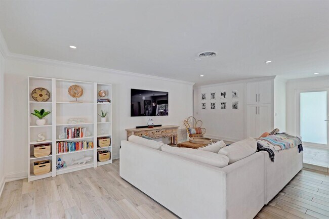 Foto del edificio - 45 Willow Rd