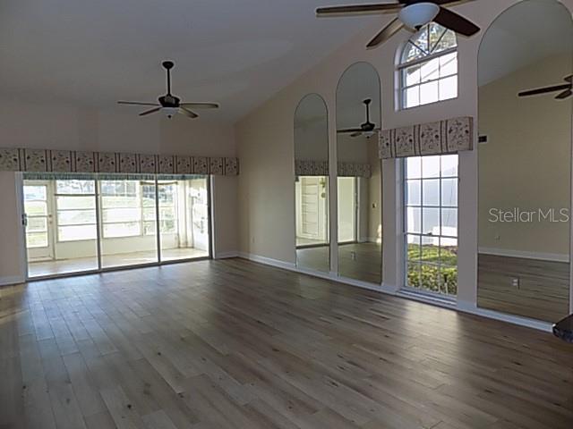 Building Photo - 7724 Palm Aire Ln