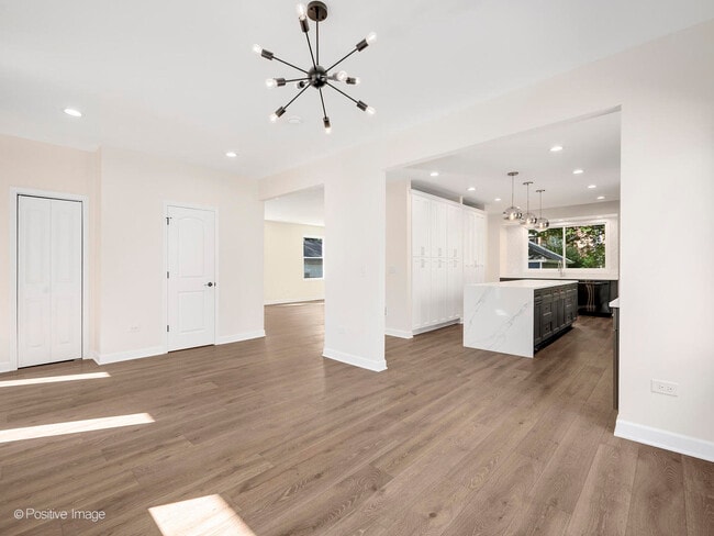 Foto del edificio - 4206 Forest Ave