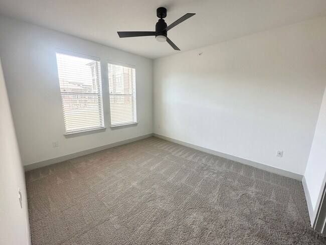 Foto del edificio - 4177 Gazebo St