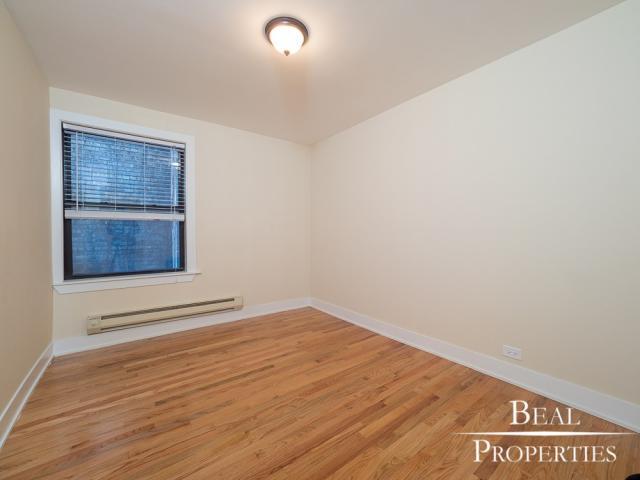 Building Photo - 1 bedroom in CHICAGO IL 60657