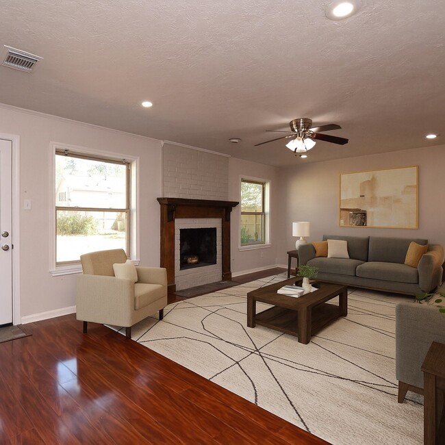 Building Photo - 8110 Dorrcrest Ln
