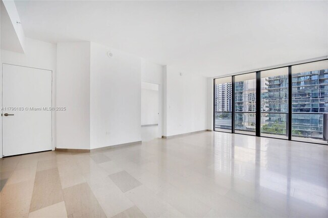 Foto del edificio - 88 SW 7th St