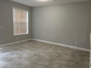 Foto del edificio - 111  Via Aurelia   Royal Palm Beach Fl 33411