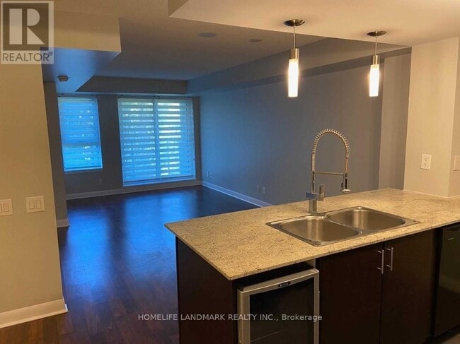 Building Photo - 190 Borough Dr