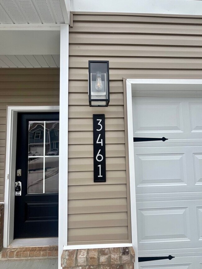 Building Photo - Be the First to Call This Brand New Townho...