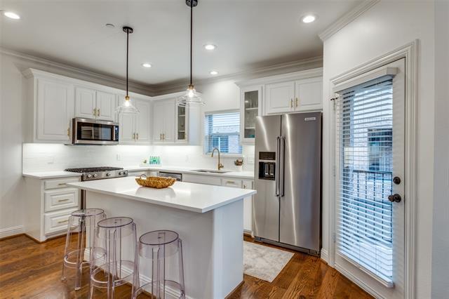 Foto del edificio - 3421 Normandy Ave
