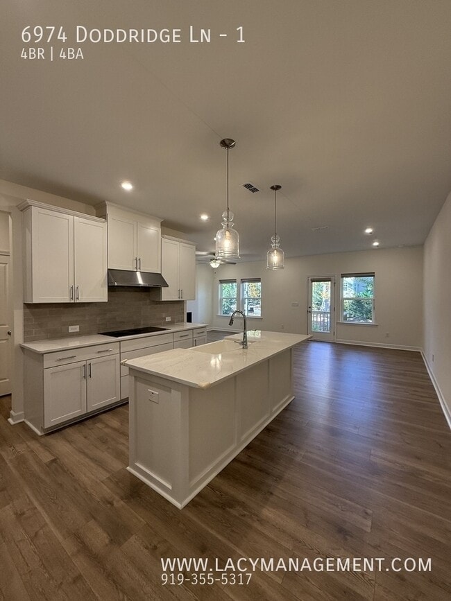 Building Photo - 6974 Doddridge Ln