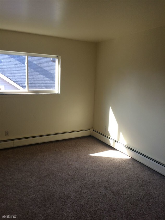 Foto del edificio - 826 N Walnut St