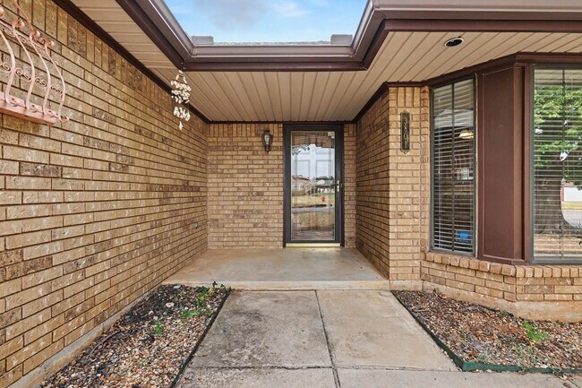 Foto del edificio - 3801 Western Heights Ave
