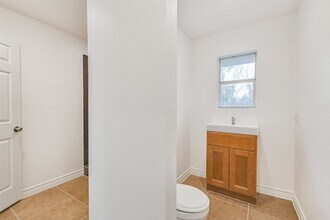 Building Photo - 10412 Ehlers Rd