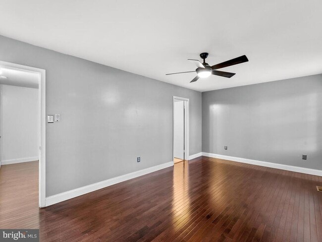 Building Photo - 11780 Lone Tree Ct