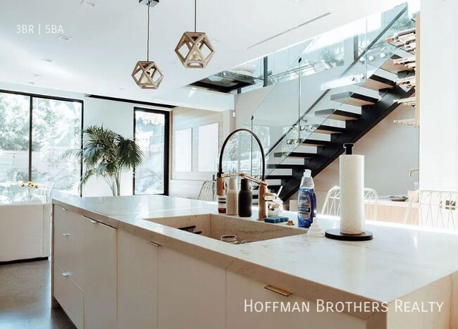 Foto del edificio - 115 Park Pl