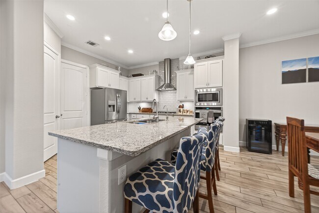 Building Photo - 1914 Shearn St